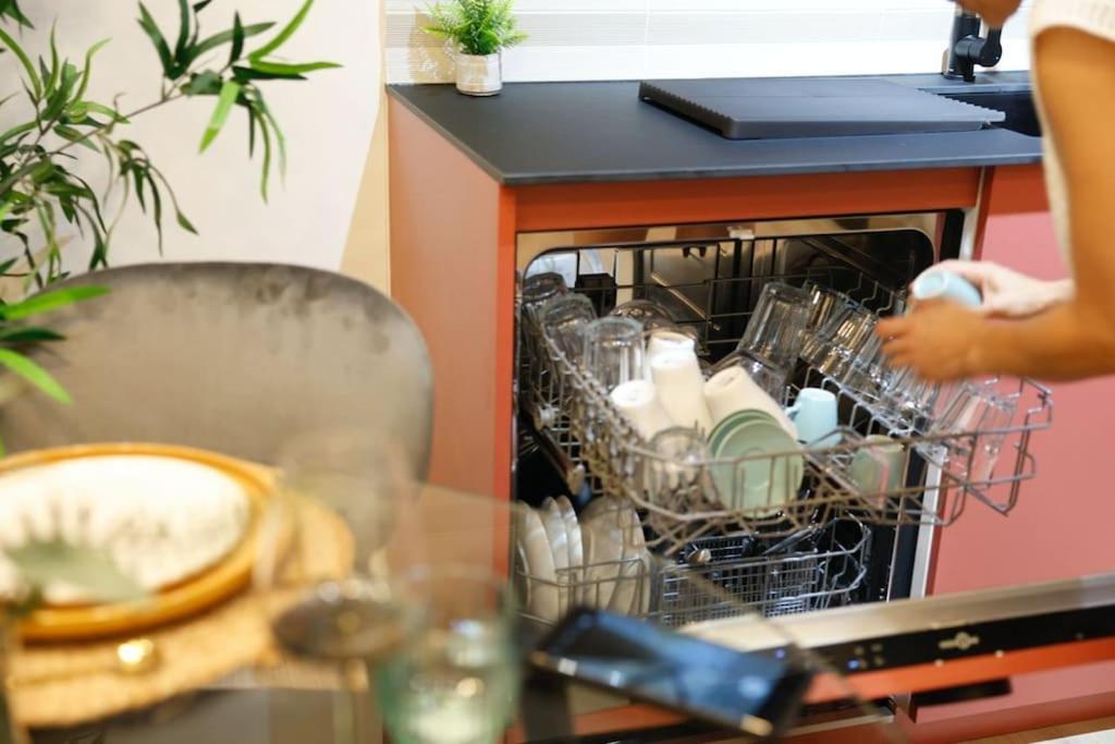 Sanchez Y Laserna Stays Moderno Apartamento En فالنسيا المظهر الخارجي الصورة
